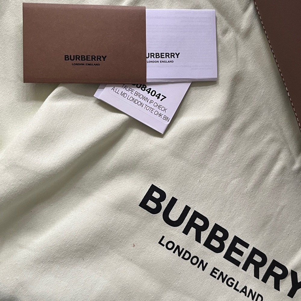 Burberry Beige and Black Checkered Tote - Picture 9 of 9
